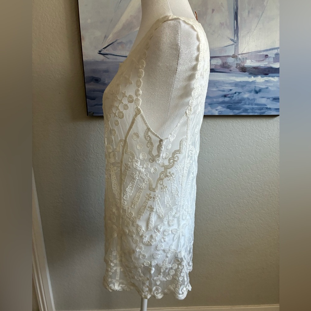 Laundry By Shelli Segal Sheer Cream Lace Top - Picture 4 of 7